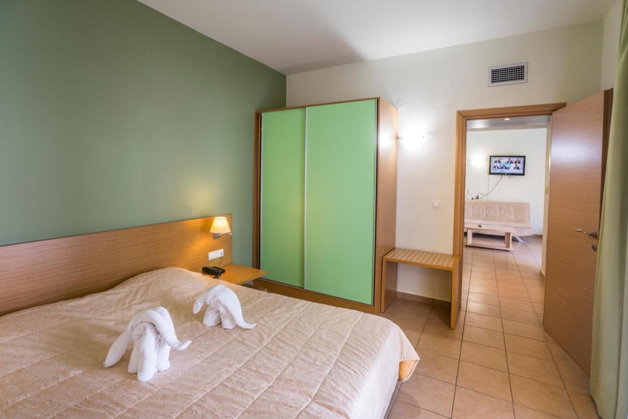 Athina Beach Hotel Kato Daratso Room photo